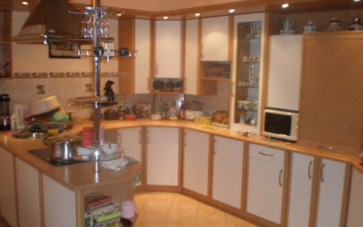 Sprzedam dom Łazieniec