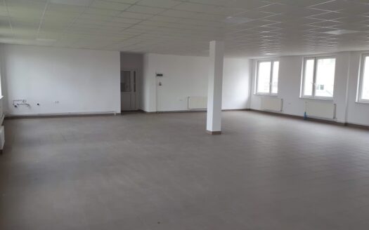 500 m2 (2x 150 + 200 m2), I i II piętro, winda