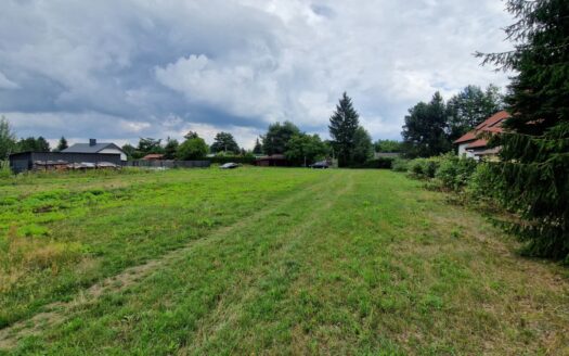 Piękna działka budowlana w Kajetanach