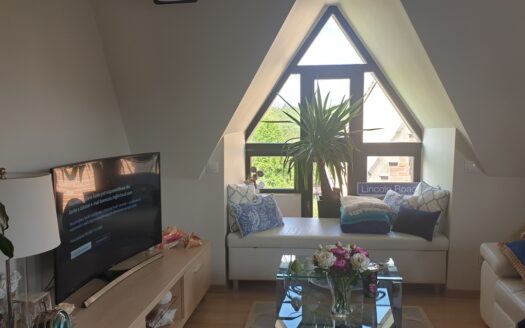 Sprzedam dwupoziomowe mieszkanie w centrum Mikołowa