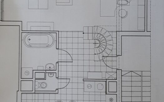 Sprzedam dwupoziomowe mieszkanie w centrum Mikołowa