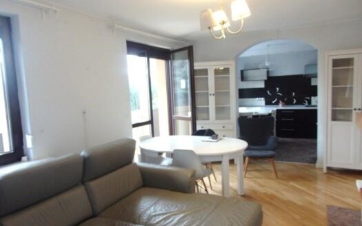 Syndyk sprzeda nieruchomość lokalową.