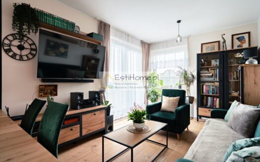 Reda, dwupoziomowe mieszkanie z tarasem i balkonem