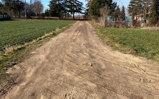 Piękna działka w Górkach Małych, 4 km od Tuszyna