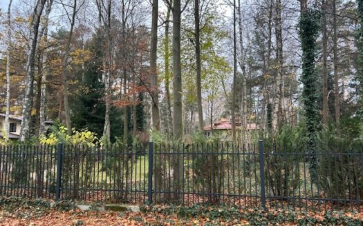 MAGDALENKA 1900m2 piękna działka bud. z mediami