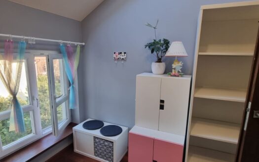 Dźwiękowa, 2 garaże, taras, piwnica, klimatyzacja