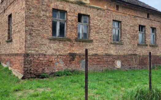 Sprzedam Dom i socjalny budynek