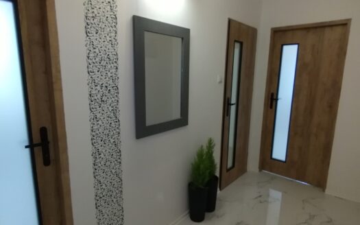 wysoki parter, przestronne, do wprowadzenia