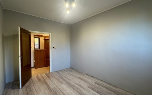 2 pokoje – parter-C.O gazowe–ul. Zielona 4b