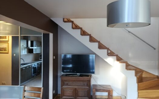 Niższa cena! Mieszkanie dwupoziomowe Nadbystrzycka