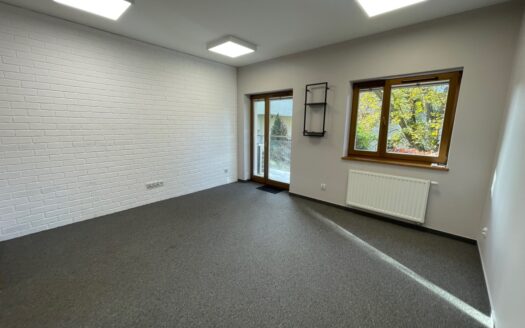 Biuro na Osiedlu Oficerskim do wynajęcia