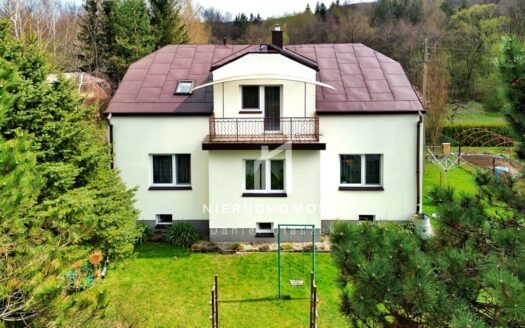 Dom z dużą zieloną działką, Lipinki, 54ar