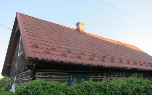 chata wiejska z bali siedlisko odnowiona