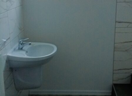 Mieszkania 90m2, KW, działka, garaż