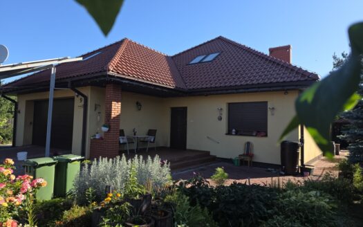 Komfortowy dom w Stalowej Woli, umeblowany