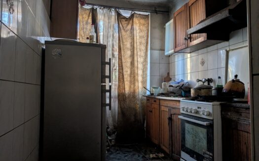 3 pokojowe mieszkanie – ul. Marymoncka- do remontu