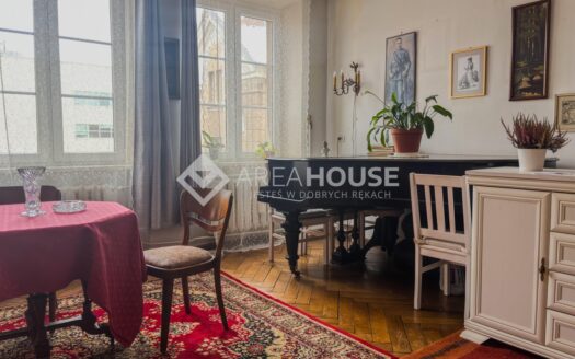 Bez Prowizji!- Przedwojenna kamienica | 3 pokoje