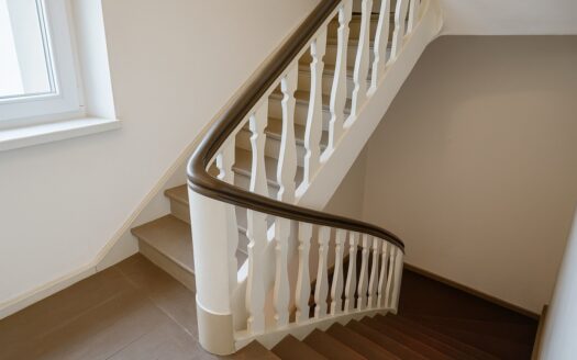 3 niezależne mieszkania w willi miejskiej