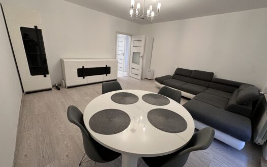 47m² | 2p | Komórka | Balkon | Bezpośrednio