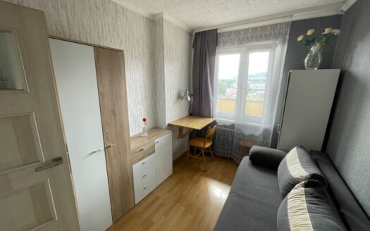 2 pokoje, balkon z widokiem na góry, bez prowizji