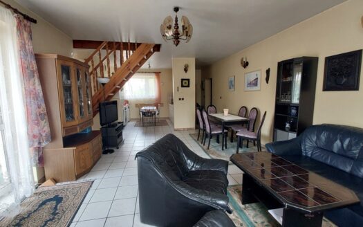 Dom wolnostojący nad Jęziorem Miedwie