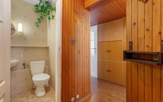 Świetna lokalizacja, PIERWSZE PIĘTRO W NISKIM BLOK