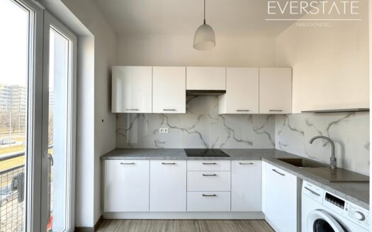 2 pokoje w przedwojennej kamienicy!