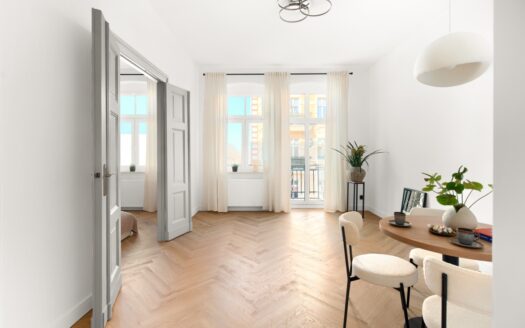 PIĘKNE 2 POKOJE,PO REMONCIE,BALKON,PIWNICA,MIEJSCE