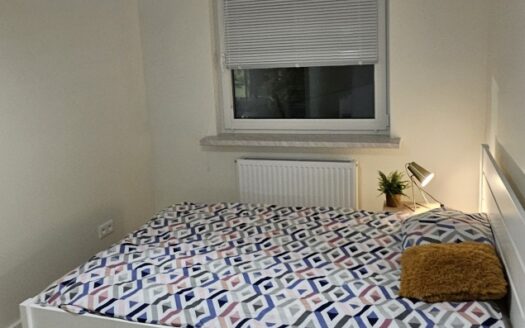 Mieszkanie – aneks z kuchnią i pokój. Loretańska