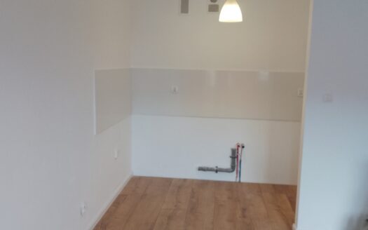 krzyki Gaj 2 pokoje.balkonW.Rutkiewicz Wrocław