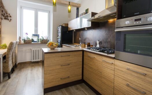 Słoneczne w klimatycznej kamienicy i sercu Gdyni