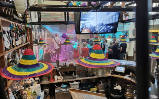 KRĘGIELNIA, RESTAURACJA, PUB, KLUB MUZYCZNY