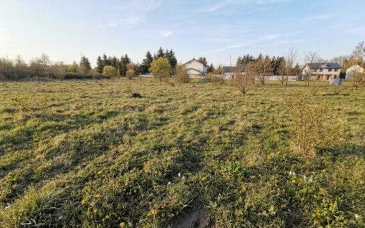 Przestronne działki budowlane w Kiekrzu