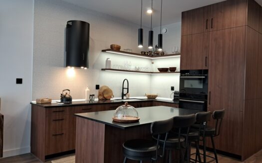 Luksusowy apartament z widokiem na Odrę.