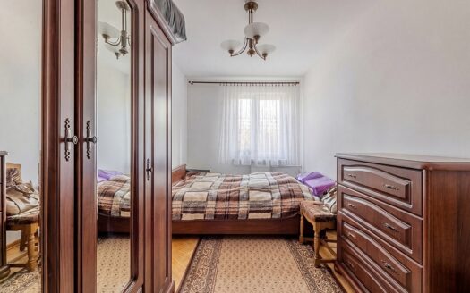 68,7 m² POTENCJAŁ NA 4 POKOJE 1 PIĘTRO TARCHOMIN