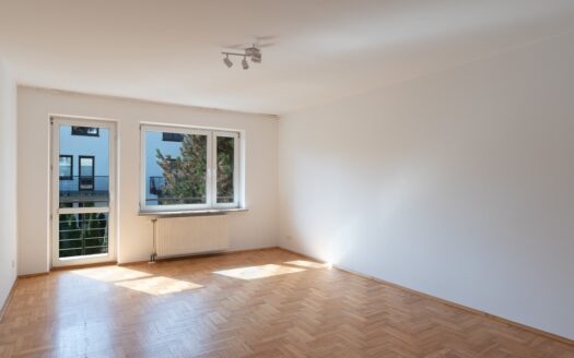 Duże mieszkanie w cichej i zielonej okolicy