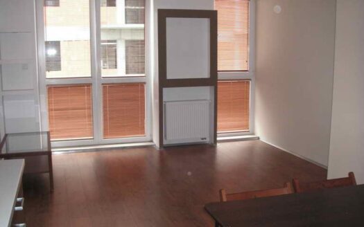 Mieszkanie 52m2+piwnica+garaż