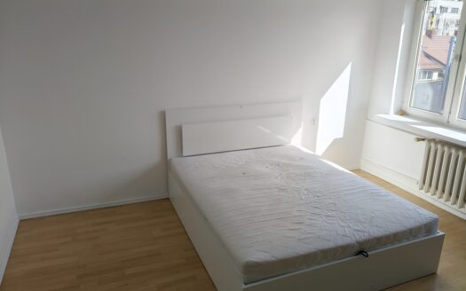 ŁADNA KAWALERKA NA ŻOLIBORZU BLISKO METRA