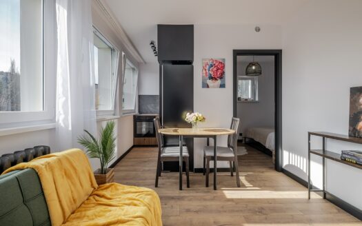 2 pokoje po generalnym remoncie blisko centrum