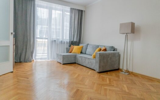 CICHE PRZESTRONNE/ Rondo ONZ/ ŚRÓDMIEŚCIE /3 POK