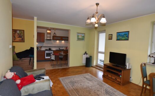 Ciche, wygodne 3 pokoje, 75,6m2, balkon, piwnica