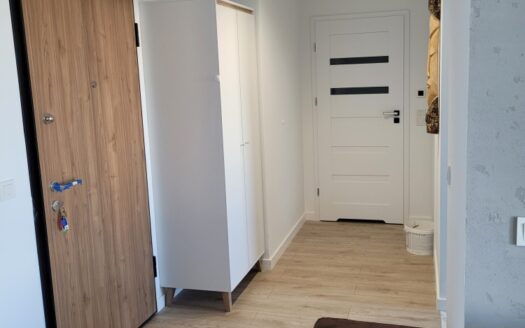 Apartament 50m,metro,garaż,komorka