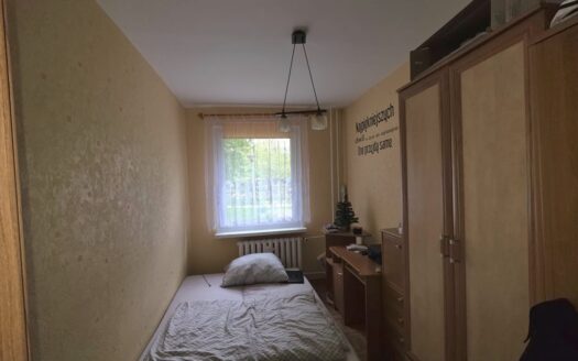 Mieszkanie na parterze 4 pokoje