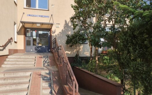 Przestronne 3 pokoje tuż nad stacją metra Ursynów