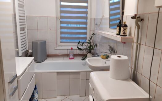 Przestronne mieszkanie 1 pokojowe z dużą kuchnią