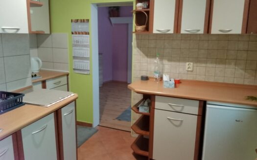 2 pokojowe z widną kuchnią PRZY stacji PKP