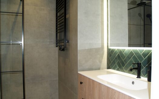 Do wynajęcia apartament z garażem I Metro Szwedzka