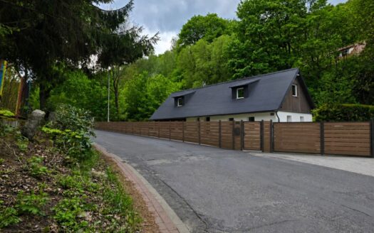 Ciepły dom z duszą – Jagniątków, Jelenia Góra
