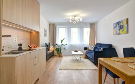 2 pokoje super rozkład jasne balkon wyremontowane