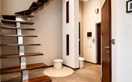 Apartament (166m2) z Tarasem i Garażem – Salwator